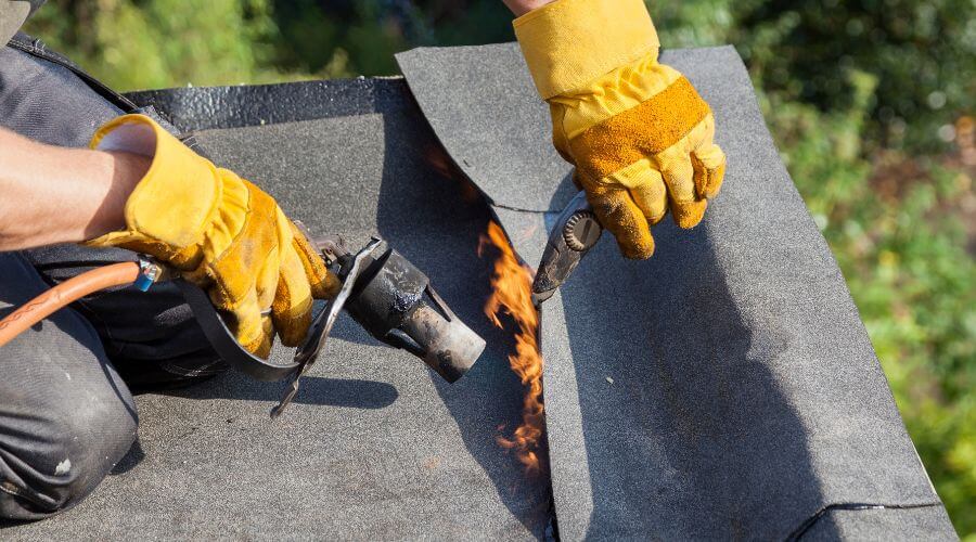 Professional gutter cleaning in Buena Vista, CO